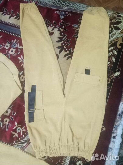 Костюм тонкий вельвет