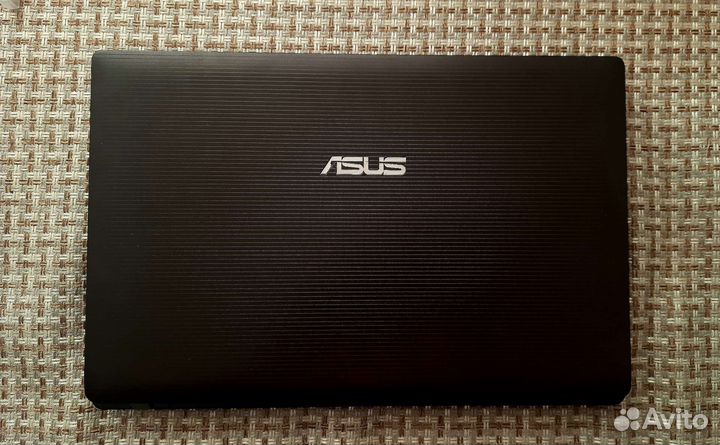 Ноутбук asus