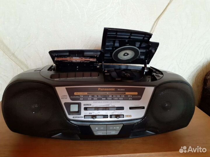 Бумбокс Panasonic RX-DS12