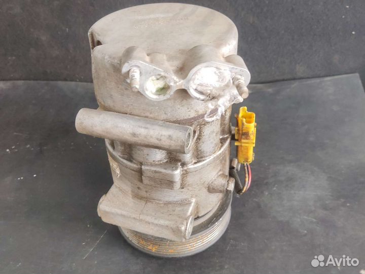 Компрессор кондиционера Peugeot 206