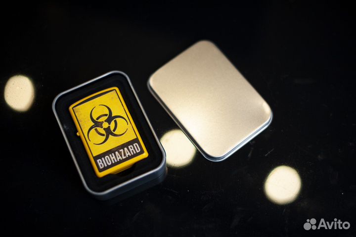 Зажигалка бензиновая