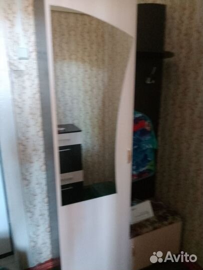 Продам прихожую