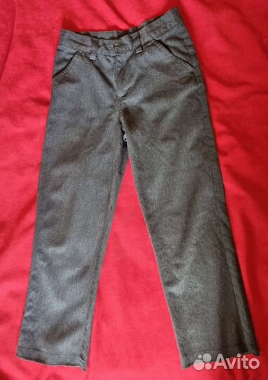 Школьное р.8-9 л жилет, брюки, рубашки