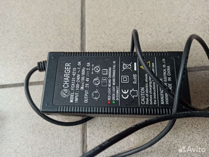 Зарядники, блоки питания для электросамокатов