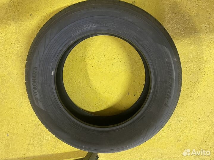 Yokohama BluEarth AE50 215/65 R17 37E