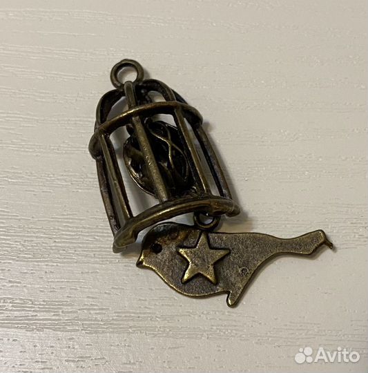 Кулон «Птица в клетке»