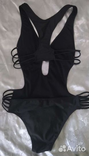 Купальник слитный