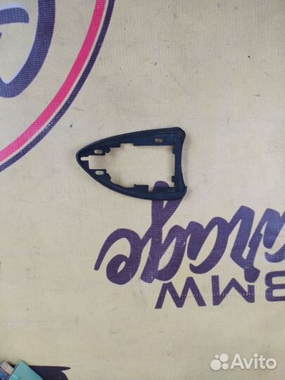 Bmw e53 x5 уплотнитель ручки двери