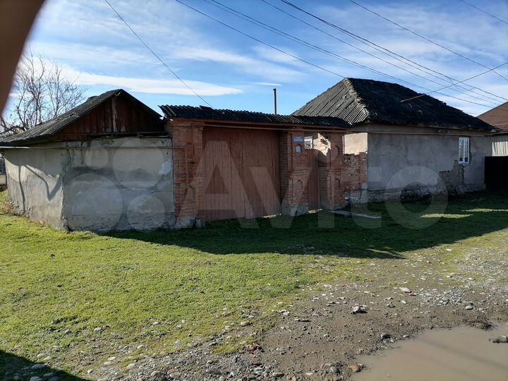 Дом 30 м² на участке 6 сот.