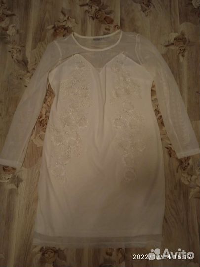 Платье праздничное