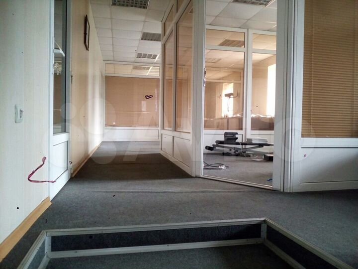 Склад, 1447 м²
