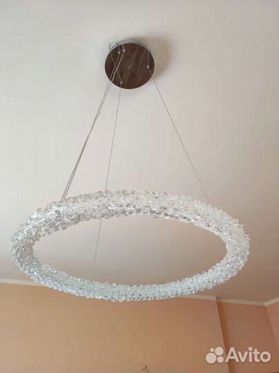Люстра потолочная подвесная дизайнерская кольцо