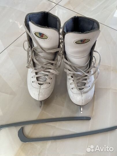 Коньки фигурные