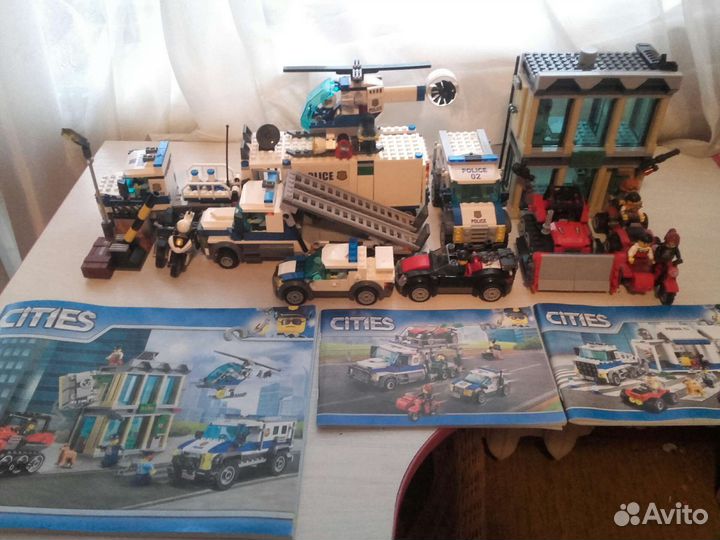 Lego cities,3 набора с инструкциями,2017г.оригин