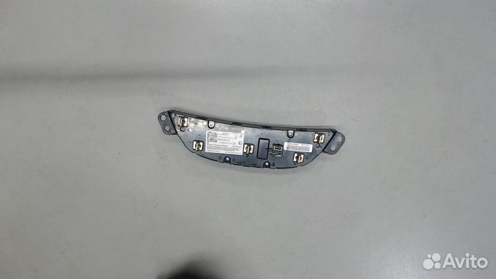 Переключатель отопителя Chevrolet Malibu 2018, 202