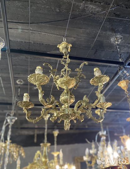 Люстра бронзовая Италия