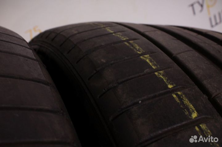 Pirelli P Zero PZ4 275/40 R20 94Y