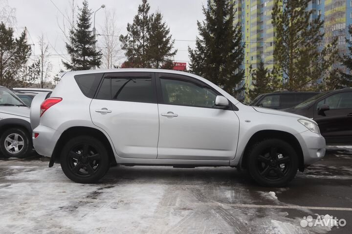 Toyota RAV4 2.0 AT, 2007, 252 000 км