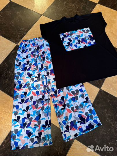 Костюм женский штаны и футболка