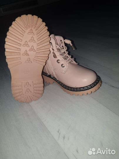 Осенние ботинки 22 размер