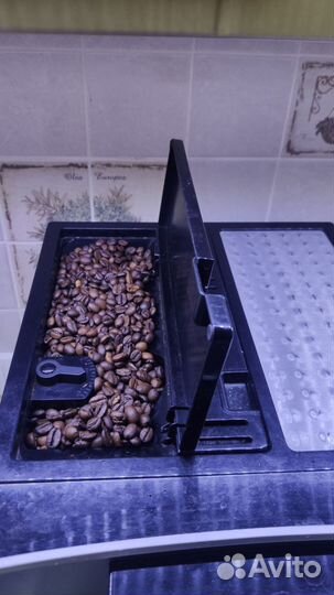 Кофемашина delonghi esam 5600.S