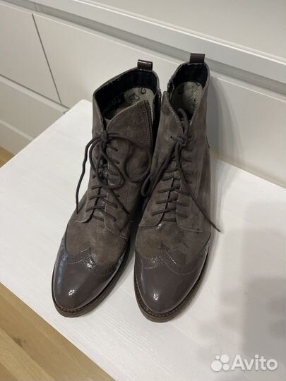 Ботинки демисезонные женские 40