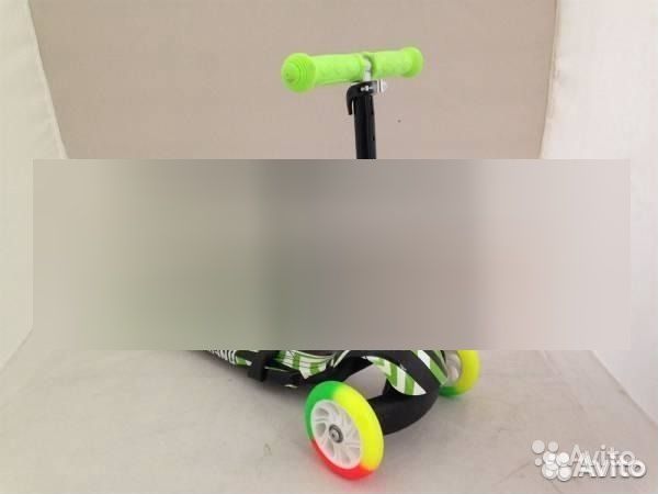 Самокат 3-х колёсный толокар зеленый до 30кг
