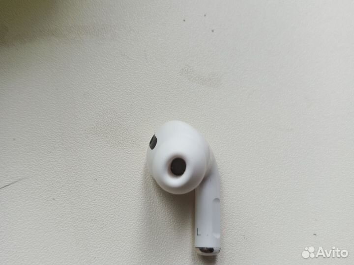 Наушник airpods pro левый оригинал