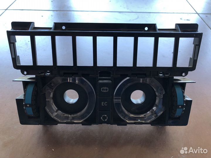 Блок управления кондиционером мерседес е124