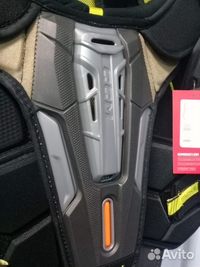 Нагрудник хоккейный ccm tacks as-v NEW