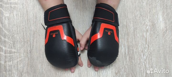 Боксерские перчатки б/у детские