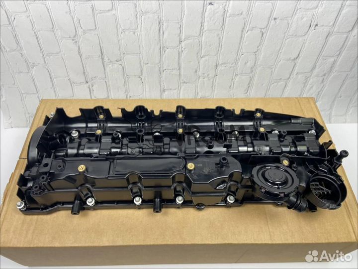 Клапанная крышка в сборе для BMW дизель N57