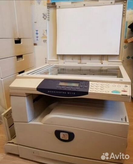 Копировальный аппарат xerox лазерный А3 продам
