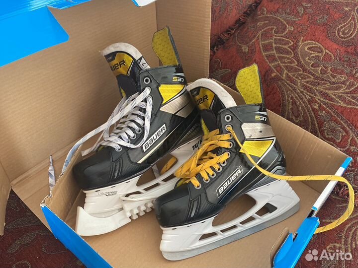 Коньки хоккейные профессиональные 7D