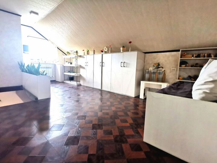 Дом 137 м² на участке 10 сот.