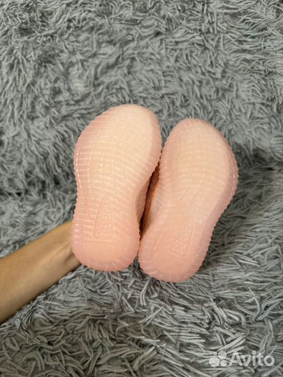 Кроссовки 22 размер
