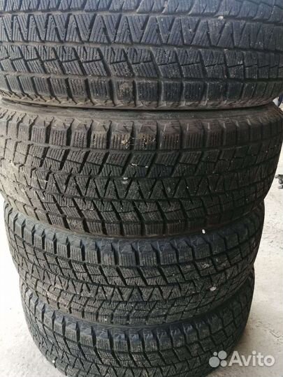 Bridgestone Blizzak DM-V1 225/60 R18