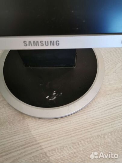 Монитор LG