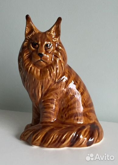 Фигурки кошек разных пород