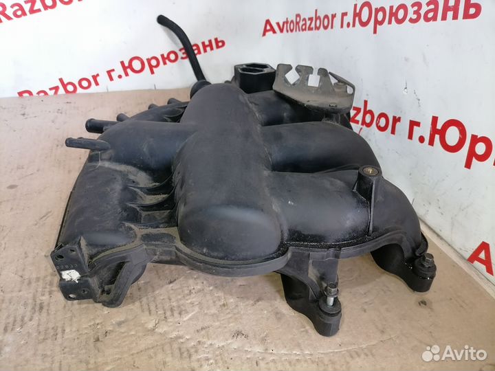 Колектор впускной Ford Maverick 3.0 03г.в. дорест
