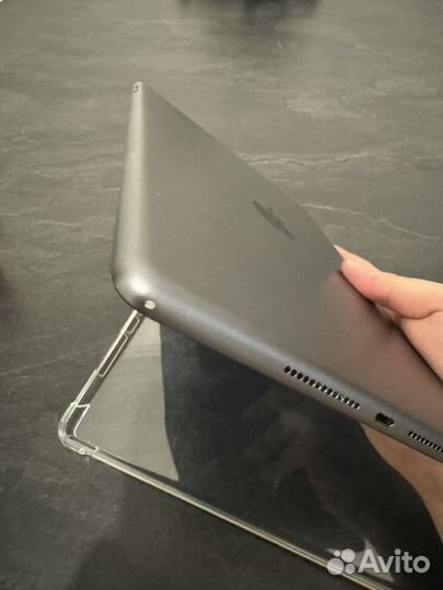 iPad 8 поколения 128 gb black