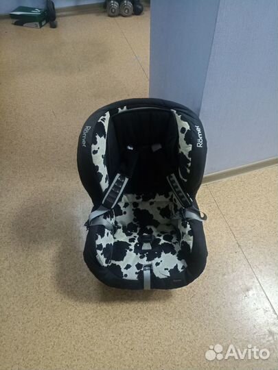 Автокресло Roomer