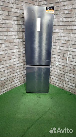 15488.Холодильник Hotpoint-Ariston HTR 8202I MX