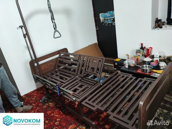 Медицинская кровать DB-11A с туалетным устройством