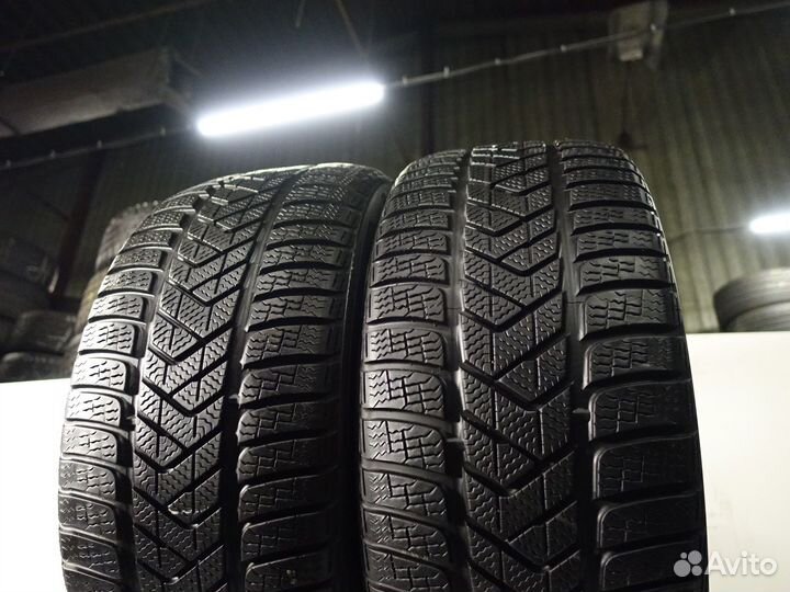 Pirelli Scorpion Winter 255/40 R21