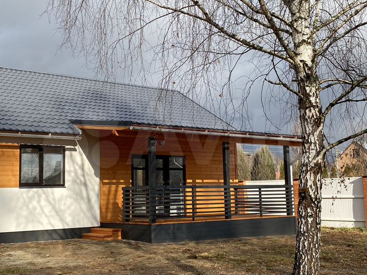 Дом 109 м² на участке 8 сот.