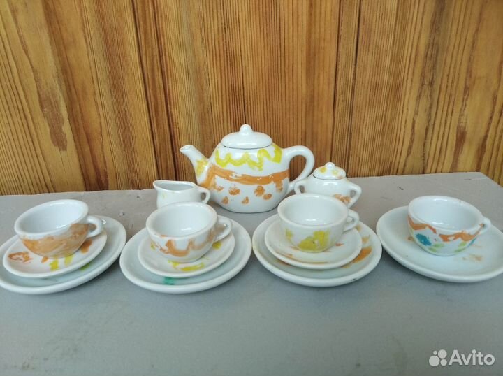 Игрушки. Набор посуды для кукол