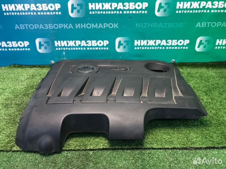 Накладка двигателя декоративная Skoda Superb 3T