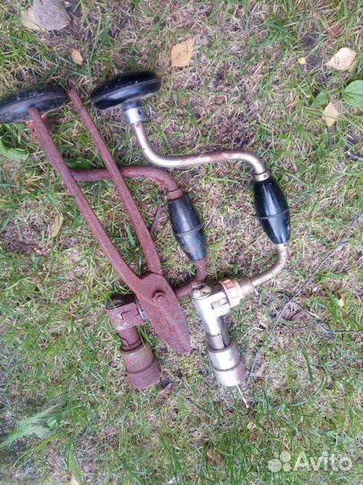 Набор инструментов, тяпки, рыхлители, пила СССР