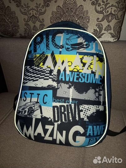 Школьный рюкзак